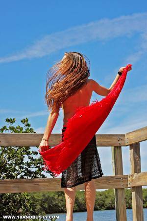 Original 850 px/ 1273 px