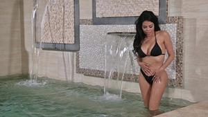 Original 1024 px/ 576 px