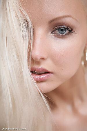 Original 533 px/ 800 px