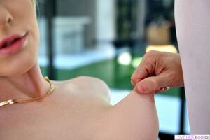 Original 4800 px/ 3200 px