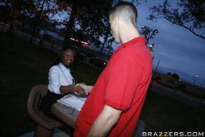 Original 900 px/ 600 px