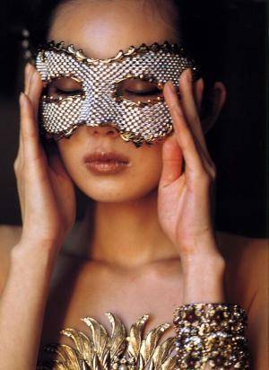 Original 744 px/ 1024 px