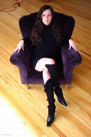 Original 2048 px/ 3072 px