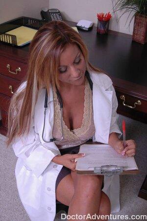 Original 600 px/ 902 px