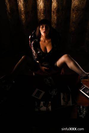 #SinfulXXX Valentina Nappi - Seduced By The Boss 1 20190329