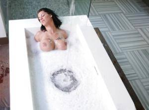 Original 460 px/ 341 px