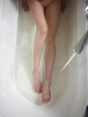 Original 7760 px/ 10328 px