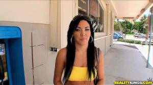 Original 3840 px/ 2160 px