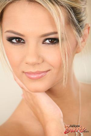 Ashlynn Brooke