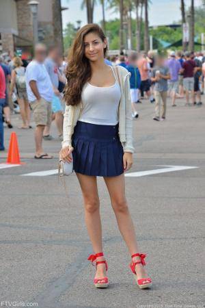 Original 852 px/ 1280 px