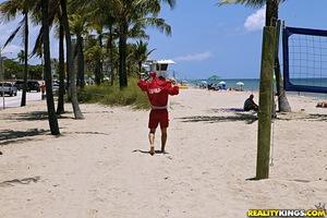 Original 900 px/ 600 px