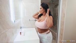 #Brazzers - Kailani Kai, Jadynn Stone - Super Happy Atomic Wedgie Time!