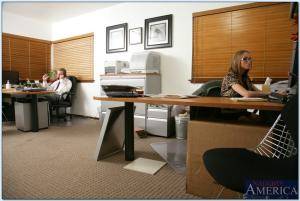 Original 850 px/ 571 px