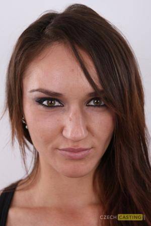 Original 533 px/ 800 px