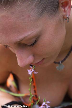 Original 900 px/ 1350 px