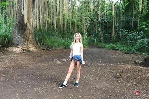 Original 3000 px/ 2000 px