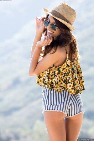 Original 2000 px/ 3000 px