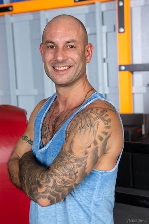 Original 1280 px/ 1920 px