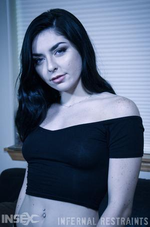 Original 795 px/ 1200 px