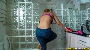 Original 864 px/ 486 px