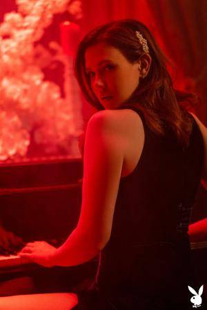 Original 1826 px/ 2739 px