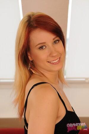 Original 850 px/ 1280 px