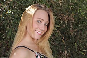 Original 3000 px/ 2000 px