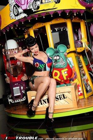 Original 667 px/ 1000 px