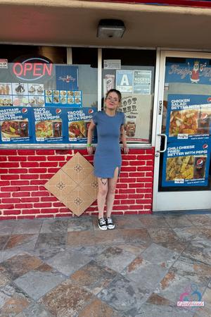 Original 2000 px/ 3000 px