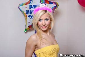 Original 900 px/ 600 px