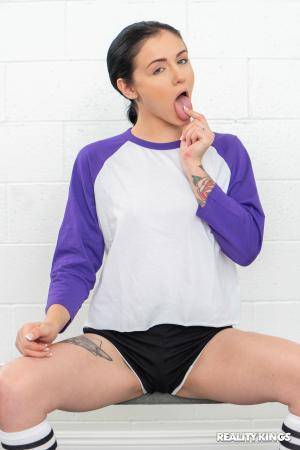 Original 2000 px/ 3000 px