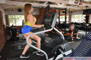 Original 2500 px/ 1668 px