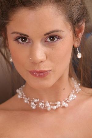 Original 682 px/ 1024 px