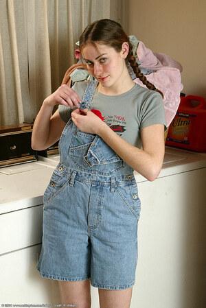 Original 684 px/ 1024 px