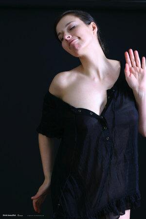 Original 2048 px/ 3072 px