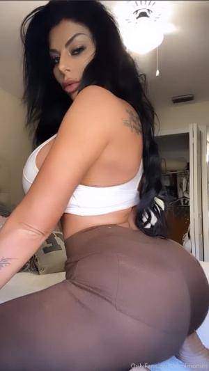 Original 936 px/ 1666 px