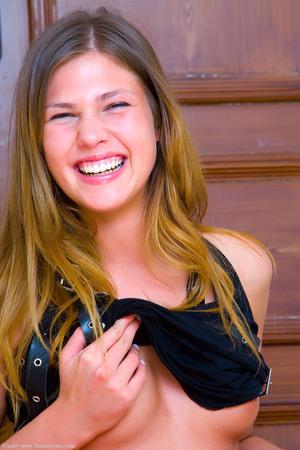 Original 1098 px/ 1648 px