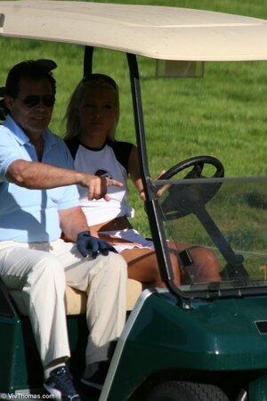 Original 853 px/ 1280 px