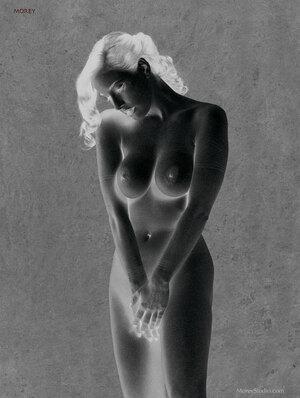 Original 2259 px/ 3000 px