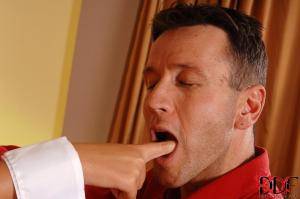 Original 2000 px/ 1328 px