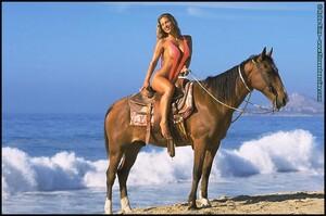 Original 1600 px/ 1059 px