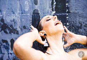 Original 2304 px/ 1595 px