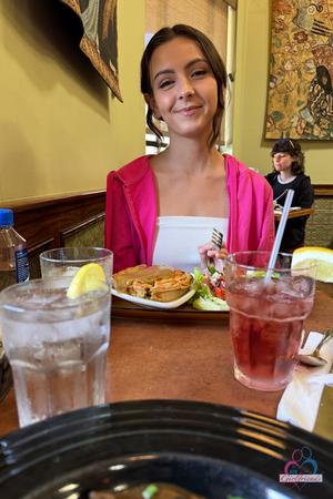 Original 2000 px/ 3000 px