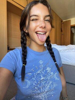 Original 1536 px/ 2048 px