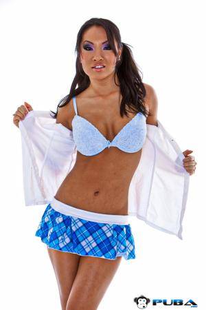 Original 733 px/ 1100 px