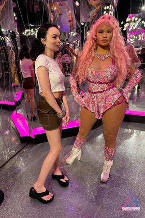 Original 2000 px/ 3000 px