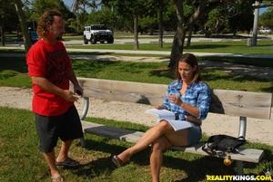 Original 3840 px/ 2568 px