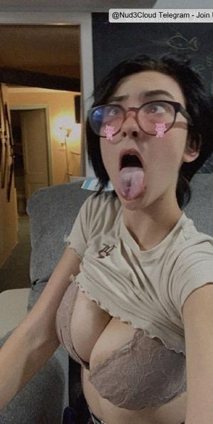 Original 644 px/ 1280 px