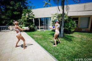 Original 900 px/ 600 px