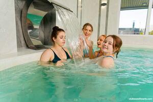 Original 6000 px/ 4000 px